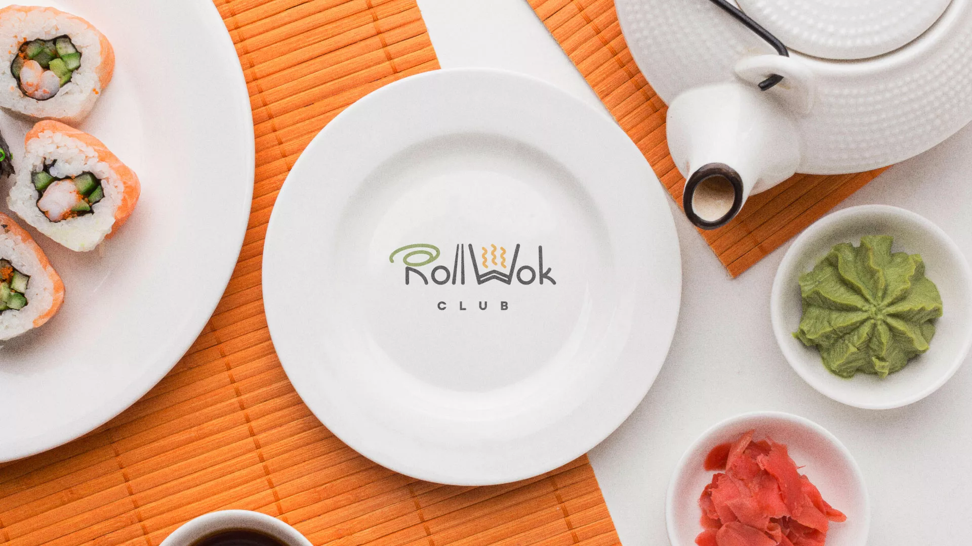 Разработка логотипа и фирменного стиля в Тейково для суши-бара «Roll Wok Club» Разработка логотипа и фирменного стиля в Тейково для суши-бара «Roll Wok Club»
